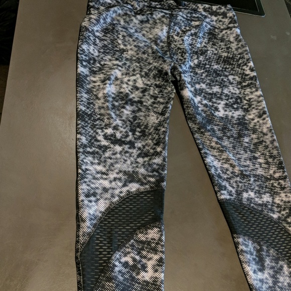 Under armour workout pants - Picture 5 of 6